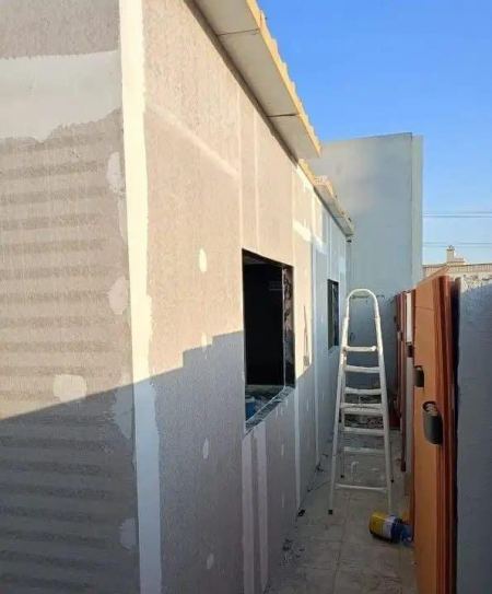 انشاء غرف وملاحق سندوتش بانل في مكة جدة